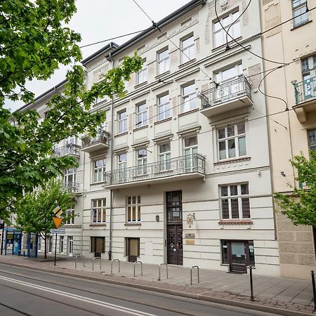 Modern & Comfy Apartment Rakowicka 6 Cracow By Renters クラクフ エクステリア 写真