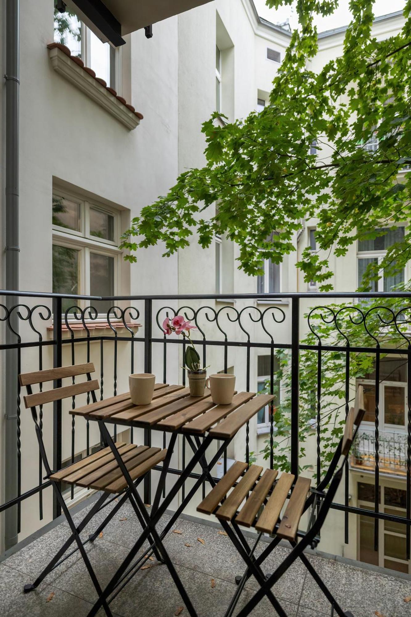 Modern & Comfy Apartment Rakowicka 6 Cracow By Renters クラクフ エクステリア 写真