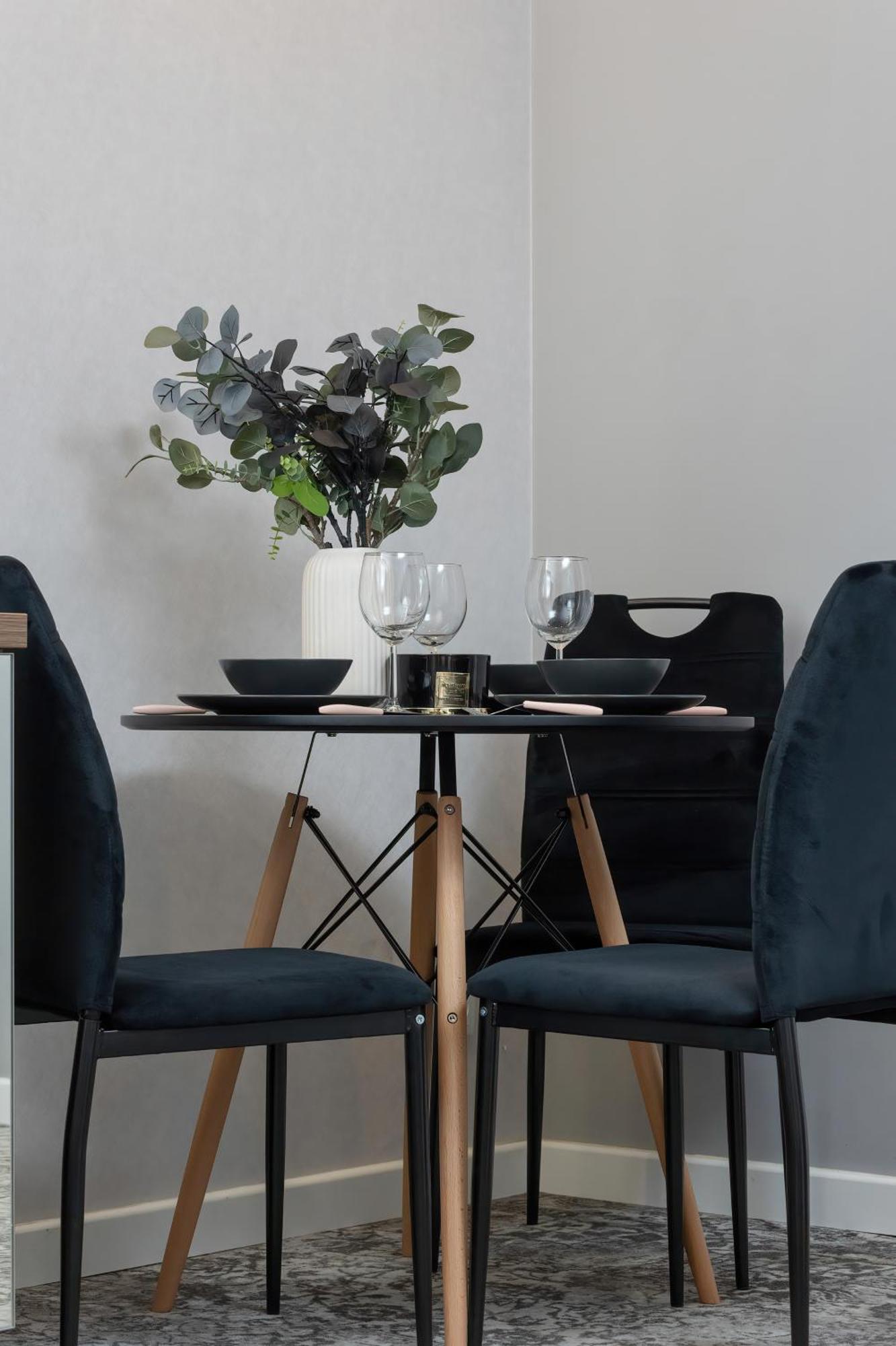 Modern & Comfy Apartment Rakowicka 6 Cracow By Renters クラクフ エクステリア 写真